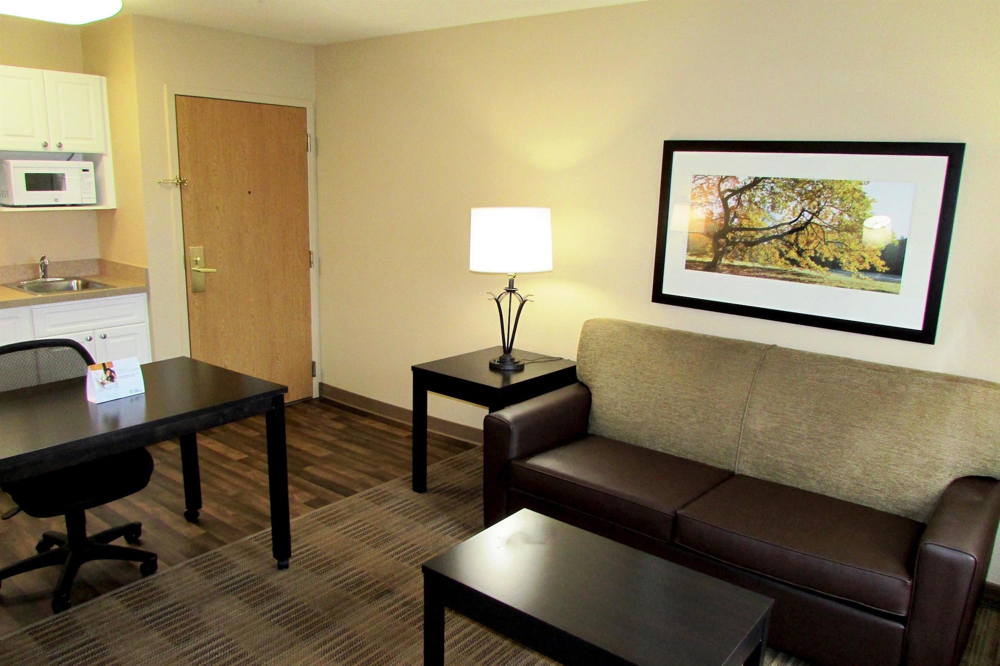 Extended Stay America Suites - Boston - Waltham - 52 4Th Ave Exterior photo