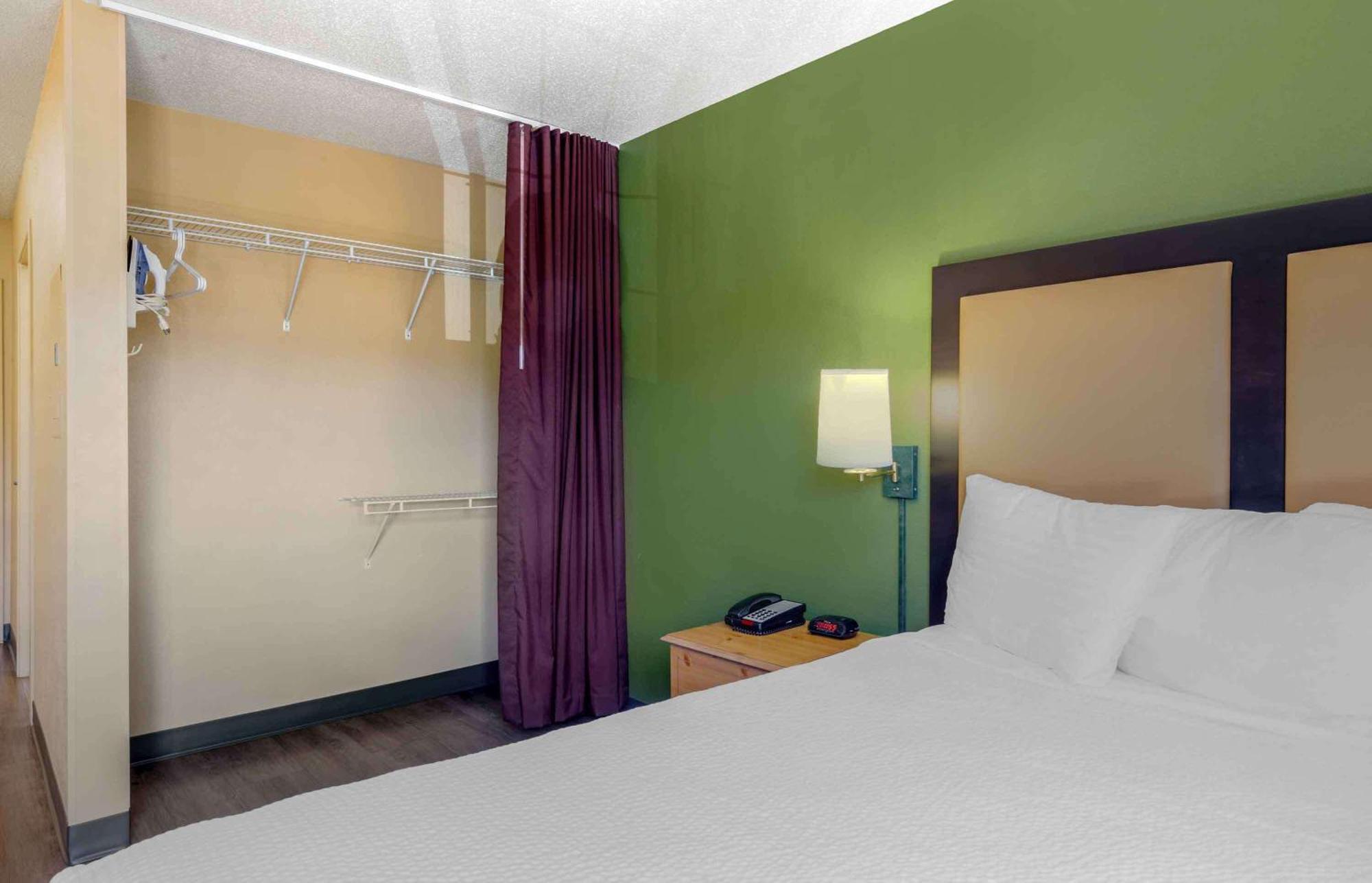 Extended Stay America Suites - Boston - Waltham - 52 4Th Ave Exterior photo